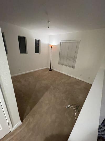  corner townhouse 1 bedroom/bath plus loft Main Photo