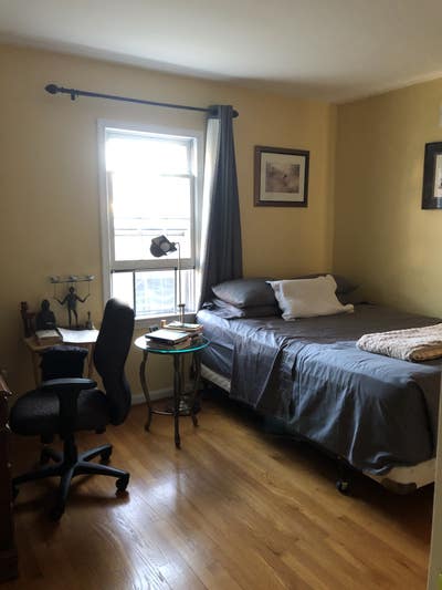 Large room in SFH near Ballston  Main Photo
