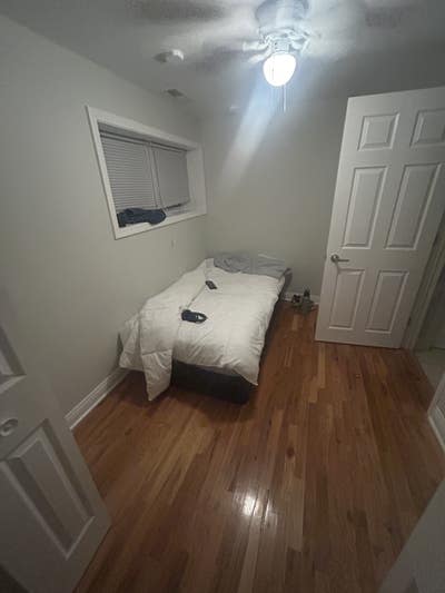 Private Bedroom is 3bd/2b Apartment Main Photo
