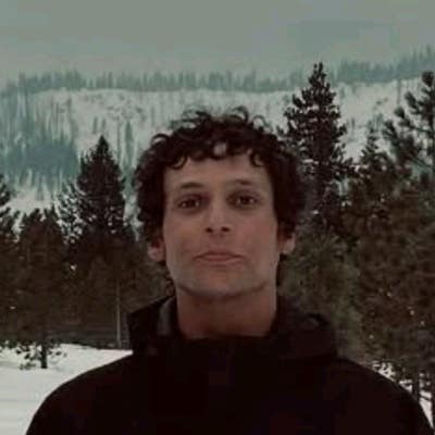 27M, $900 Budget, Move in ASAP Main Photo