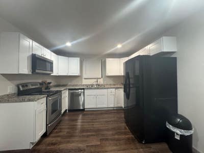 Newly Renovated Fort Worth House that is Modern &  Main Photo