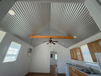 Cozy 1 Bed Bath Tiny Home Studio in Kempner_Availa Main Photo