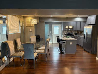 Private Room in East Capitol_Available for $mo Main Photo