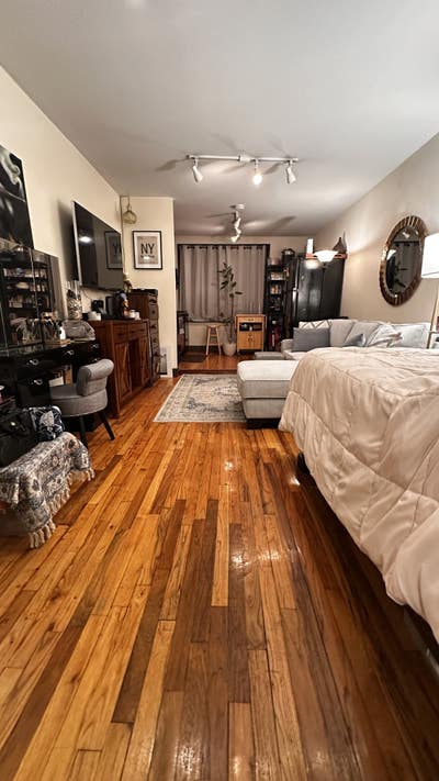 Furnished Studio Prime Location Great Deal‼️ Main Photo