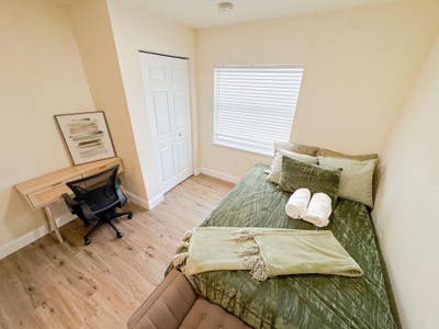 Central 3beds 3 baths St. Pete home near downtown  Main Photo