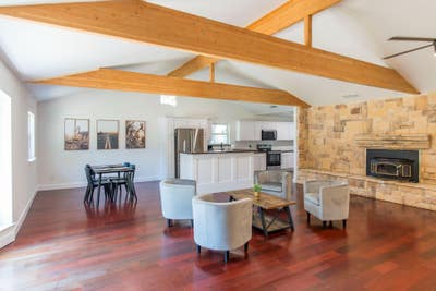 Live close to it all!  Just 12 mins to DFW Airport Main Photo