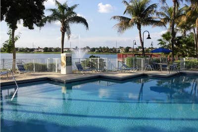 Room for rent in West Kendall Main Photo