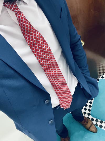 Male Professional - Seeking Room & Roommates Main Photo