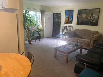 $1500month- (ONE) Room for rent in 3bdrm in Venice Main Photo