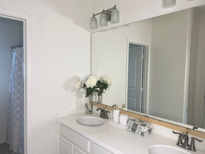 Room available for rent in the otay ranch area  Main Photo