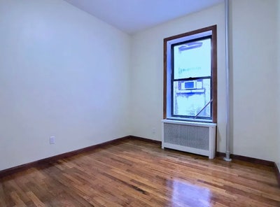 Bedroom Available – Upper West Side Main Photo