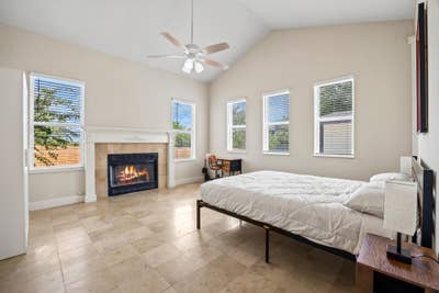 Step into Your Dream Home! Main Photo