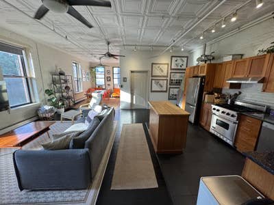 Room Open in Sunny 3 Bed Williamsburg Apartment Main Photo