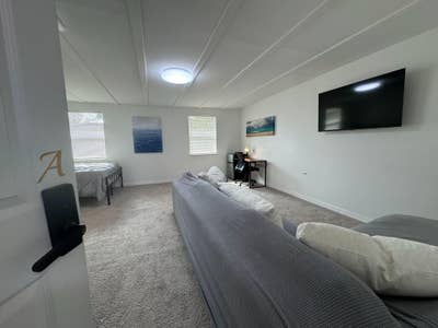 Lakeshore Suites Home  Main Photo