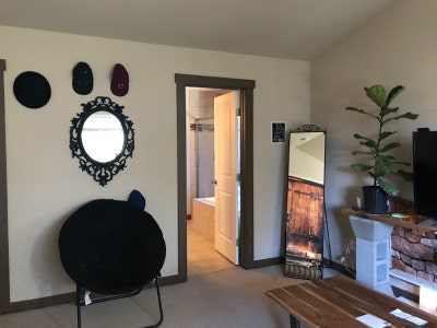 Huge Master Bedroom Like Studio with Private Bath Main Photo