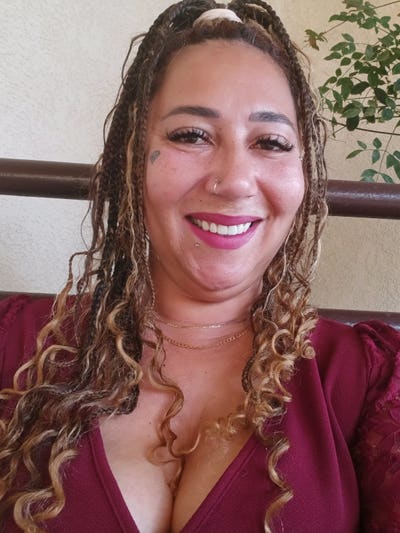 Female, 41, Budget $1350, Move in 4/1/2026 Main Photo