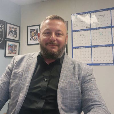 Room wanted in San Diego Main Photo