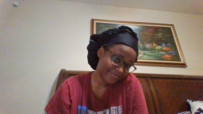 Looking for someone who needs a roommate Main Photo