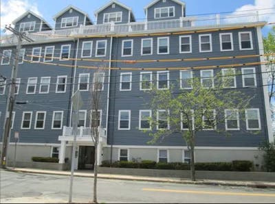 $1,130 /month- 1 Room available in 3 beds/ 2 baths Main Photo