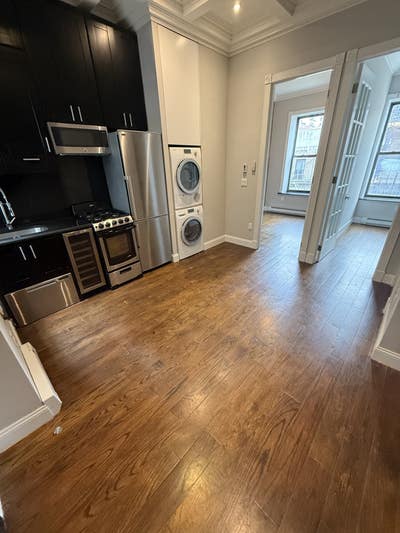 Charming room  in Penthouse (UWS) Main Photo