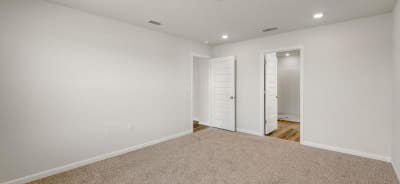 Master Bedroom Main Photo