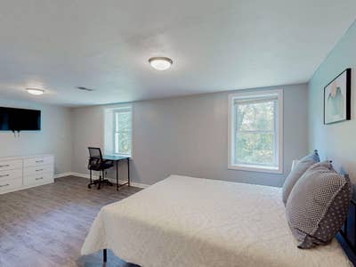 Comfy Rooms for Rent in Renovated Decatur House 🛏 Main Photo