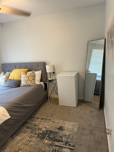 Private Room - Utilities, Fridge, 55" Streaming TV Main Photo