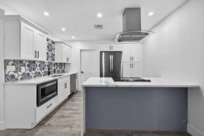  Newly Renovated Home in Old Seminole | Spacious   Main Photo