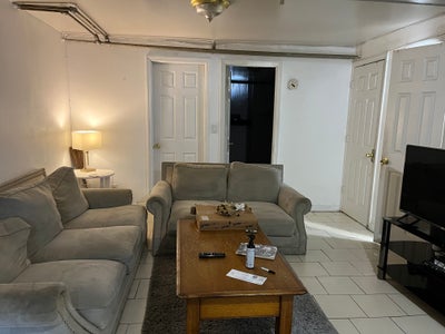 Cozy room in Astoria. Best location in Private hom Main Photo