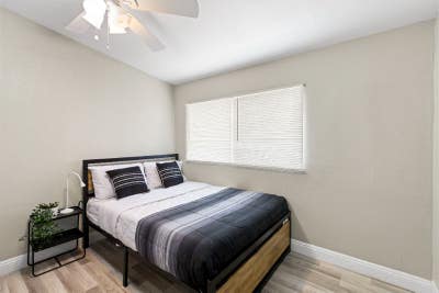 Single Room  Free Utilities  Free Wifi  Furnished Main Photo