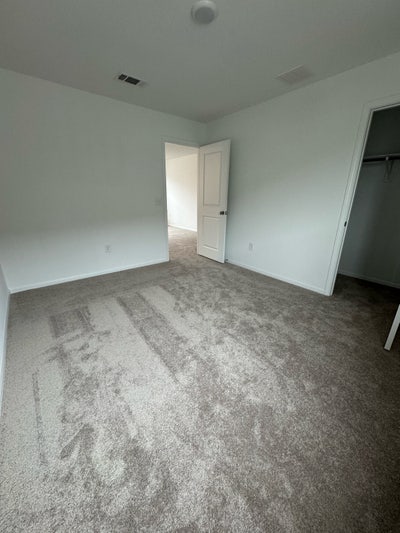 Room for rent in nice and quiet house  Main Photo