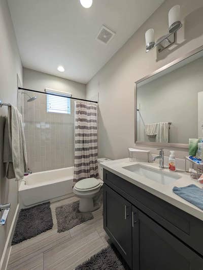 Room for rent includes bills in 77020 Main Photo