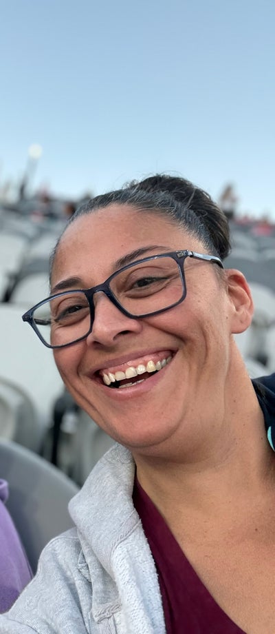 Female, 42, $1100, Move Soon, For Females Main Photo