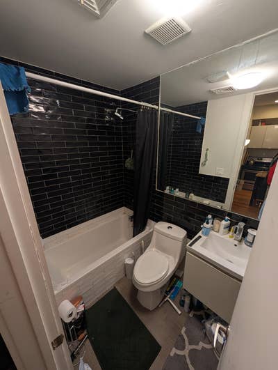 Bushwick Room With Private Bathroom Main Photo