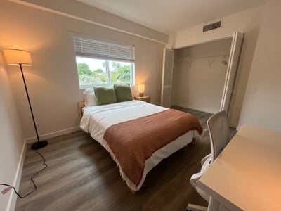 Fully Furnished Master Room wt Private Bathroom Main Photo