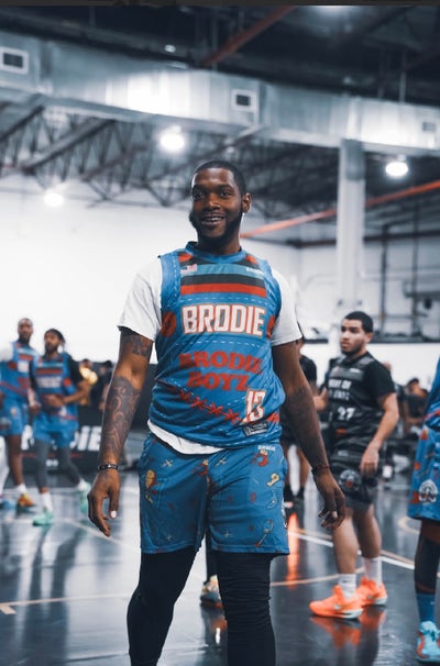 Room wanted in 11233 Main Photo