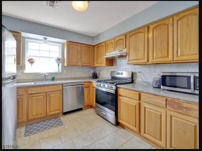 Large room available in quiet part of Newark Main Photo