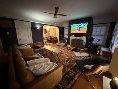 Beachwood upper apartment house room for rent Main Photo