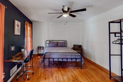Furnished Rooms For Rent (Smart TV's Included) Main Photo