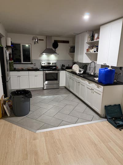 Room in quite area on east side  Main Photo