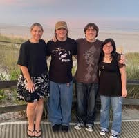 Room wanted in Warwick ny Main Photo