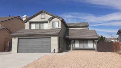 $875 Rm 4 Rent West Lancaster Next to AV College  Main Photo