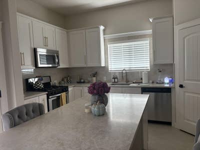 Cozy Clean home near downtown and nature trail  Main Photo