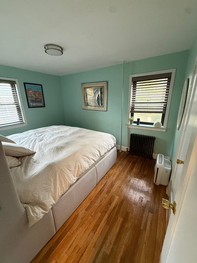 Large private room in true 2-bed. Rarely home  Main Photo