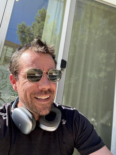 Room wanted in Los Angeles, CA Main Photo