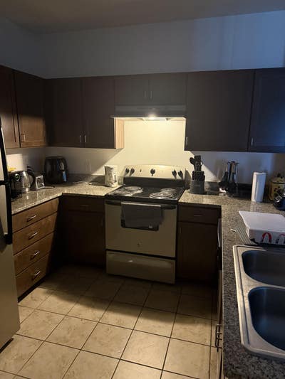 2 rooms for rent in downtown Orlando m. Main Photo