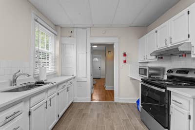 Renovated home with large bright rooms + premium u Main Photo