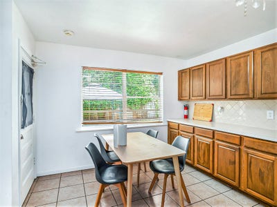  Only 4 Bedrooms in this Spacious House  Safe Neig Main Photo