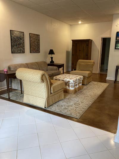 1200 sq ft Furnished Basement w/ Private Entrance Main Photo