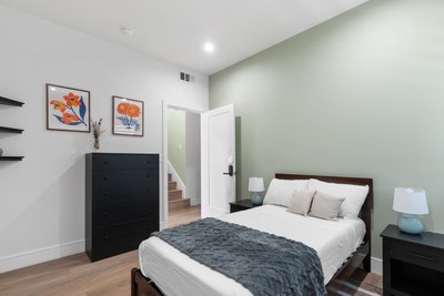 Boutique Stay In The Heart Of LA:!  Brand New! Main Photo